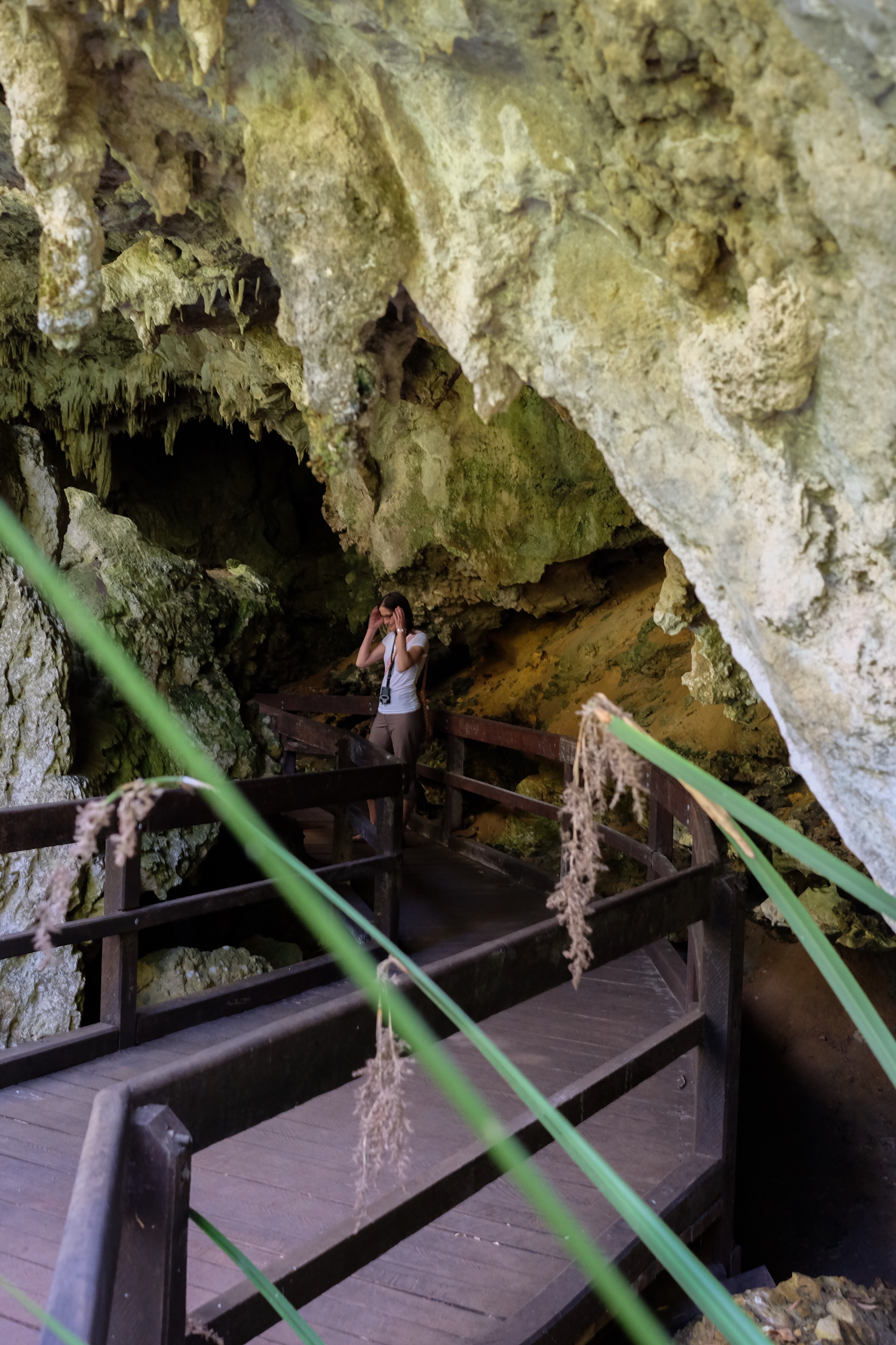 Getting set to enter Mammoth cave — Western Australia