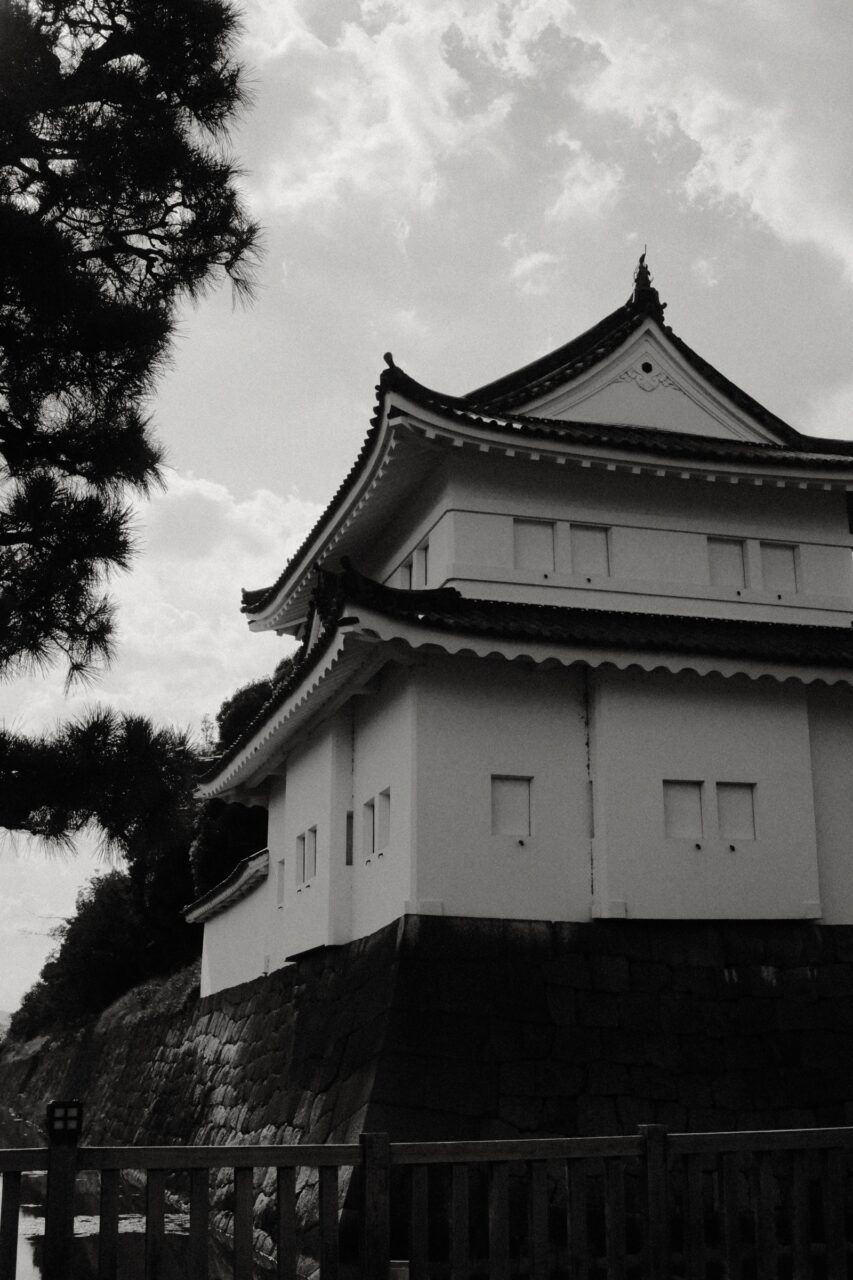 Kyoto’s Nijo Castle and Fushimi Inari Shrine